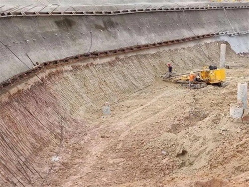 平罗基坑边坡加固